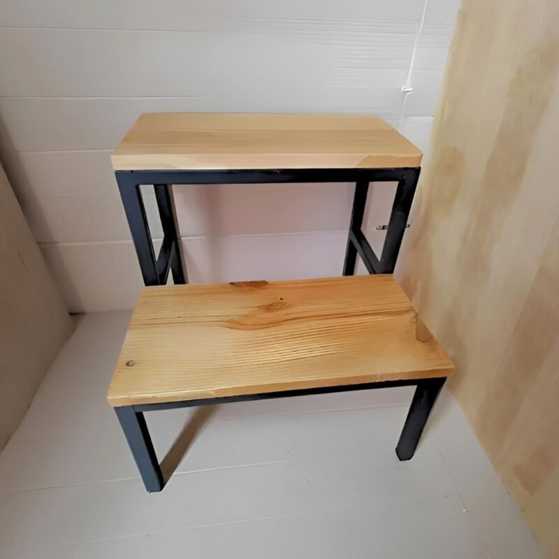 Escada Auxiliar Doméstica 50x25cm Metal 2 Degraus Estilo Industrial